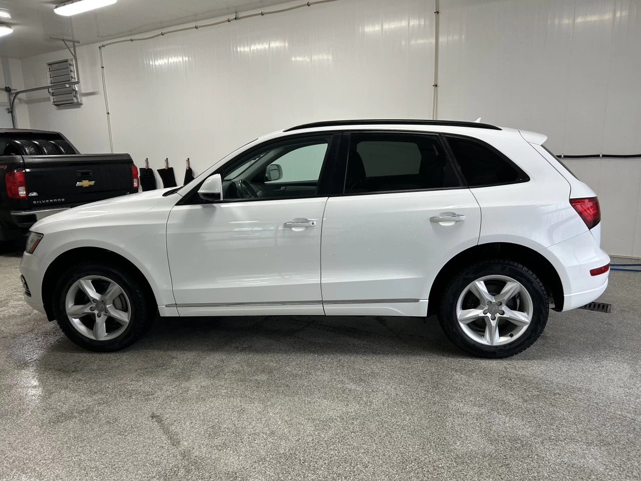 2017 Audi Q5 2.0T Komfort Image principale