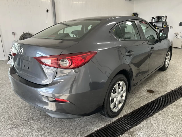 Mazda Mazda3 GX 2015