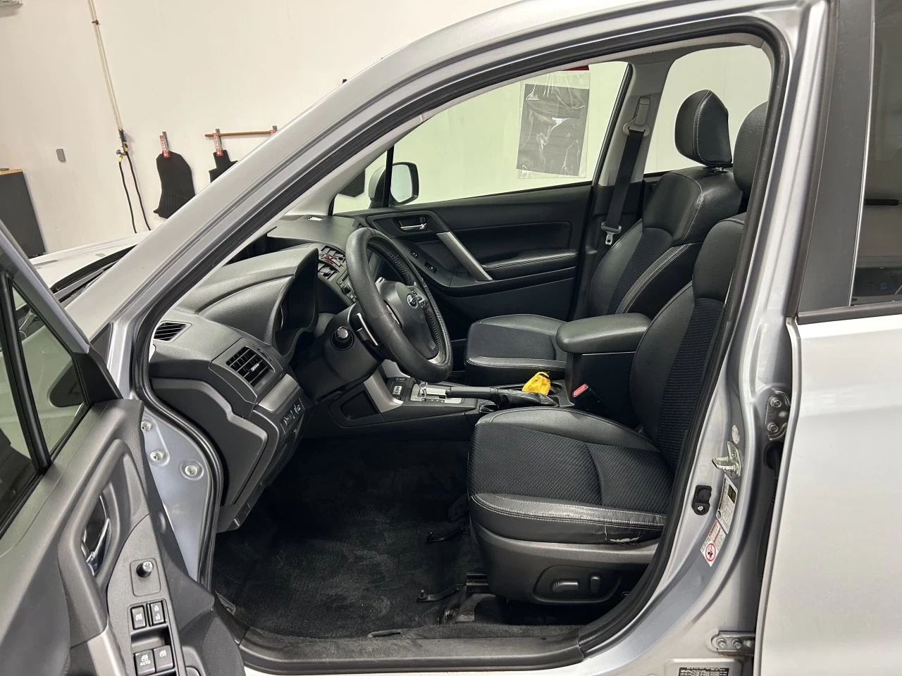 2015 Subaru Forester 2.0XT Premium Image principale