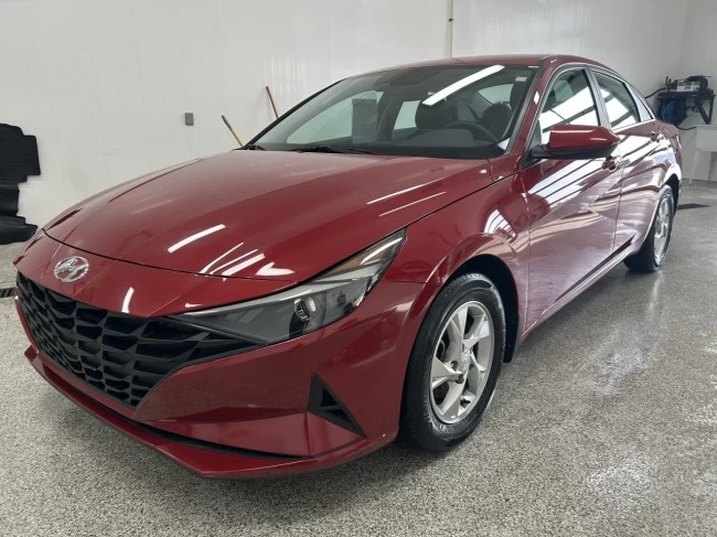 Hyundai Elantra - 2022