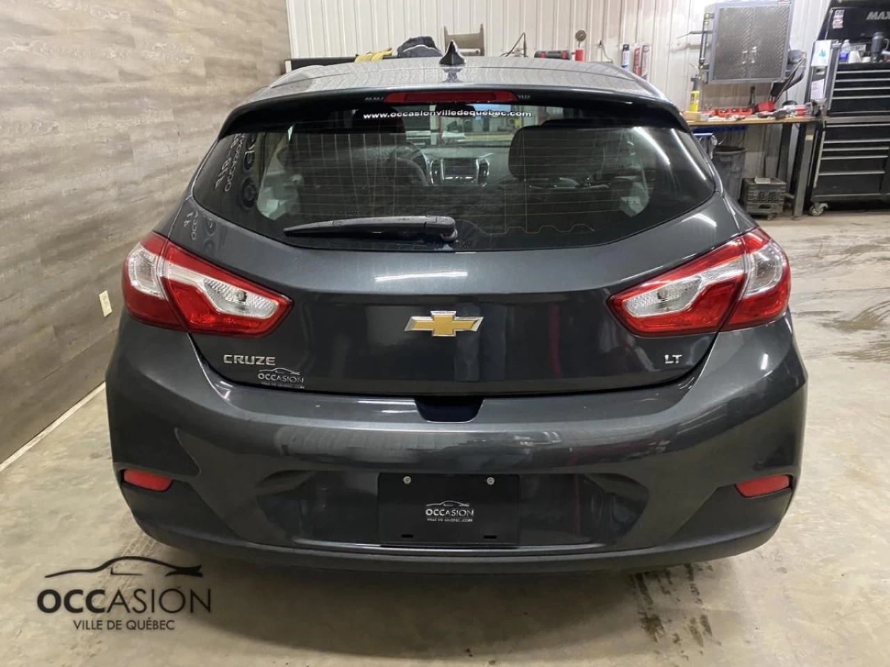 2019 Chevrolet Cruze Hatchback LT Image principale