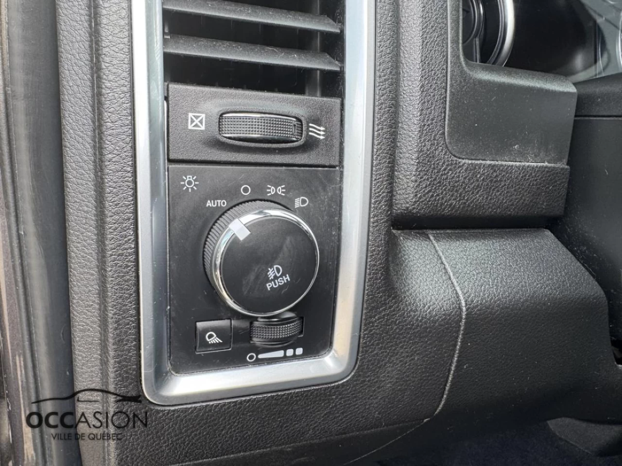 2022 RAM 1500 Classic Warlock 4x4 Crew Cab 5'7" Box Main Image