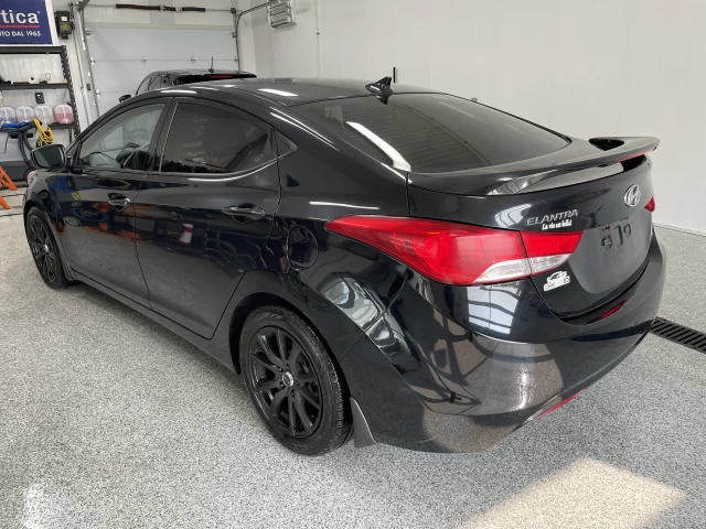 Hyundai Elantra GL 2013