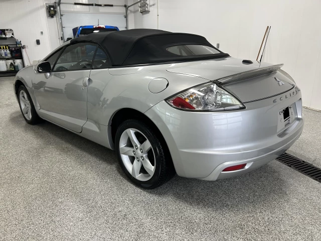 Mitsubishi Eclipse GS 2009