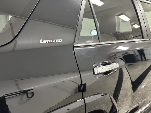 Toyota 4Runner LIMITED 2017