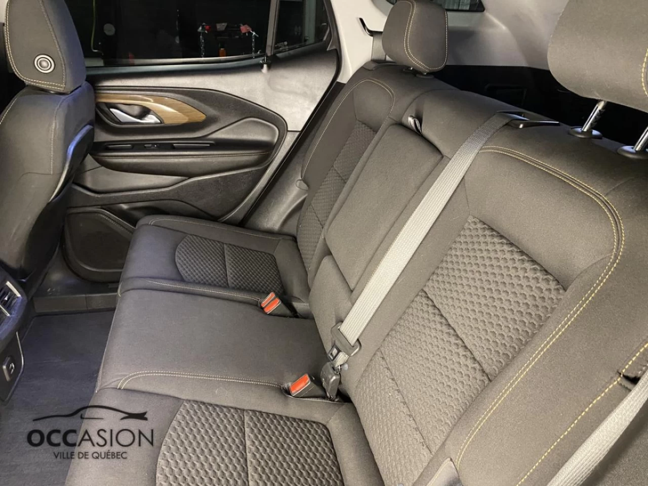 2021 GMC Terrain AWD SLE Main Image