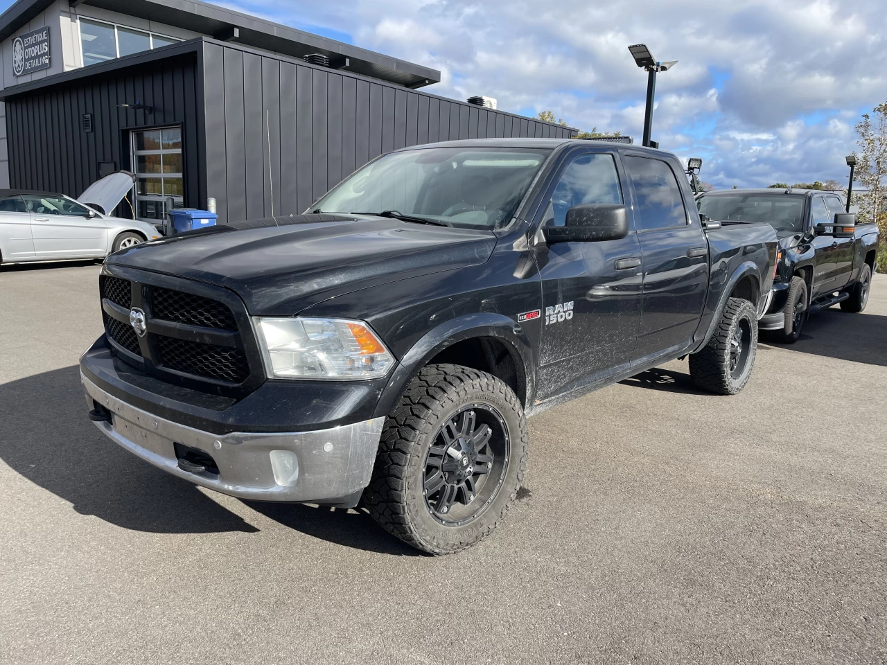 2015 Ram 1500 Outdoorsman Main Image