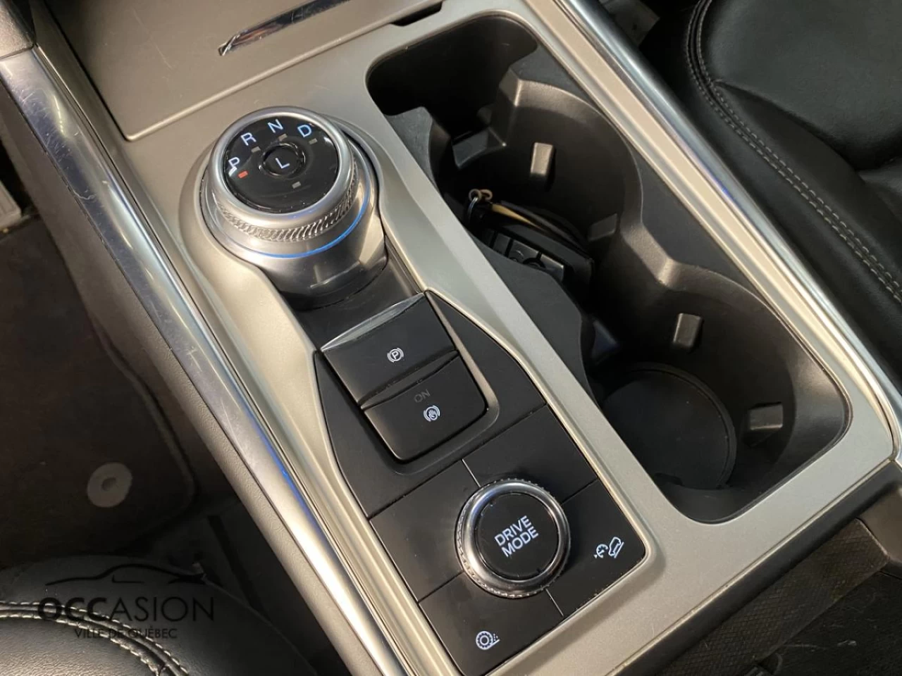 2023 Ford Explorer XLT 4WD Image principale