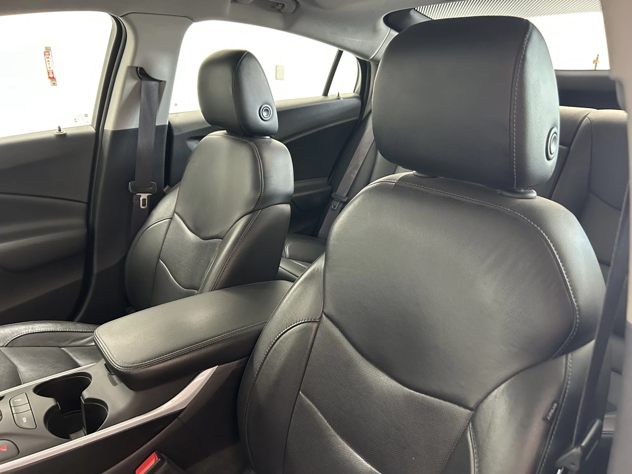 2017 Chevrolet Volt LT Main Image
