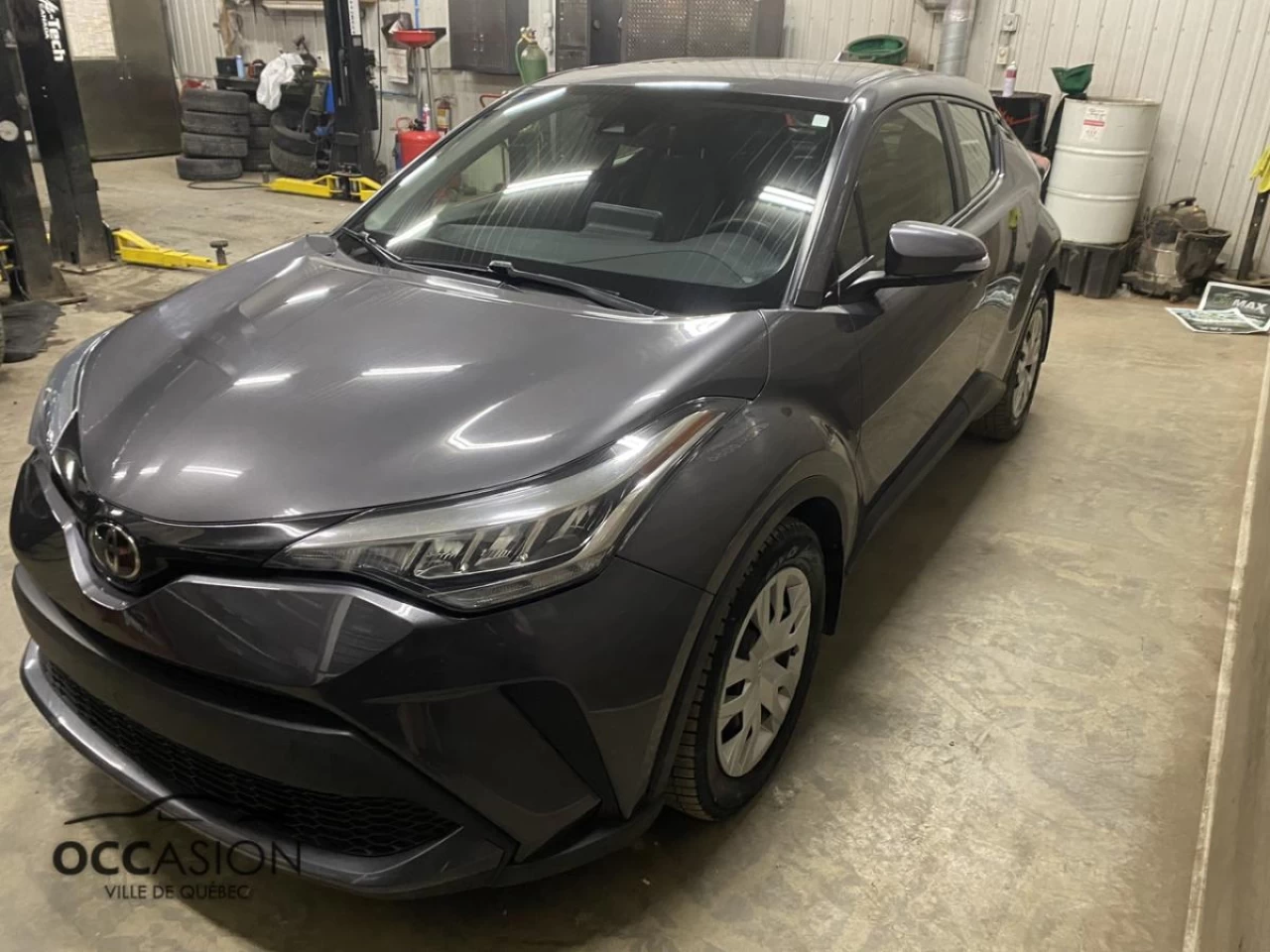 2021 Toyota C-HR LE FWD Main Image