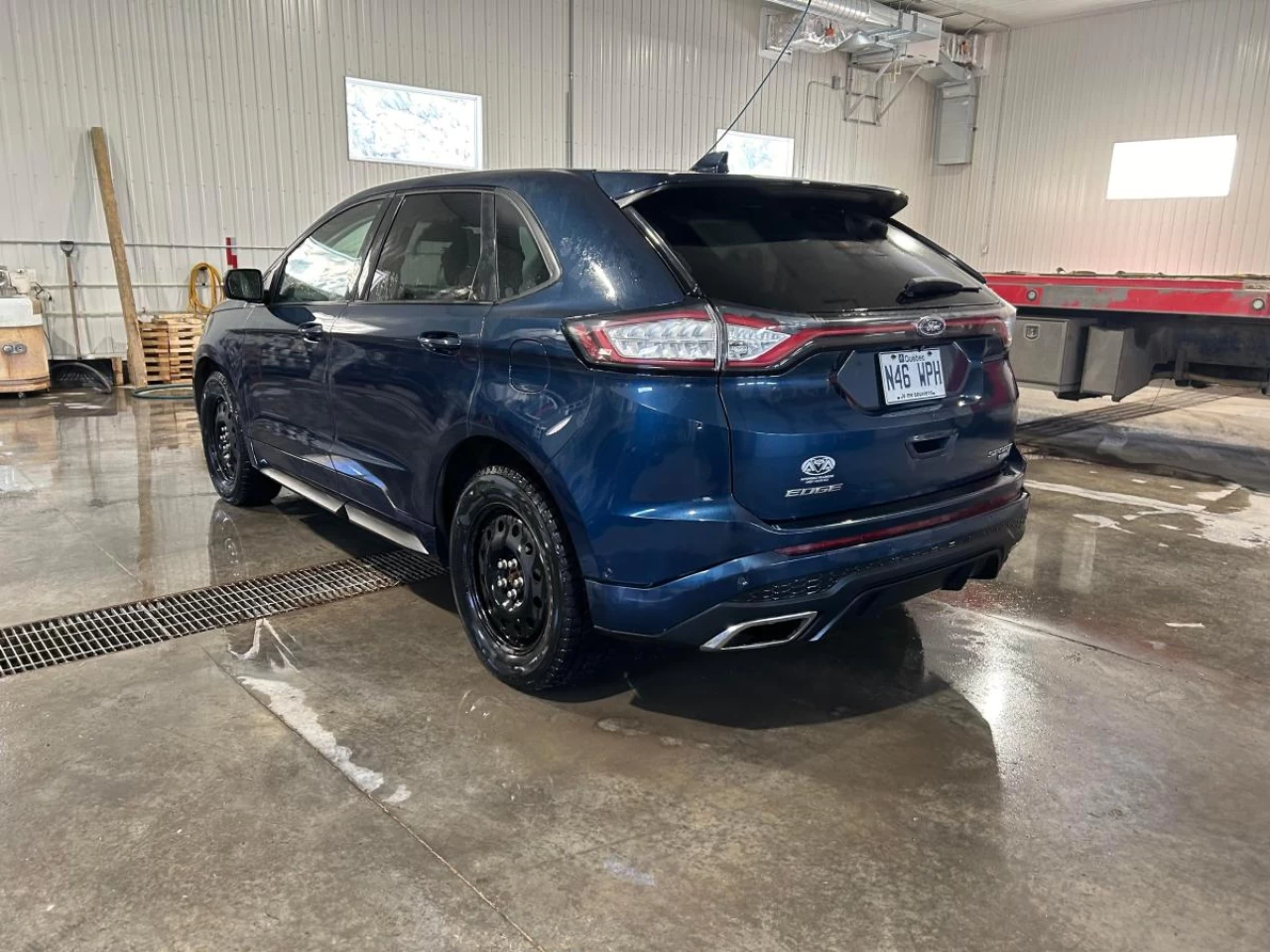2017 Ford Edge 4dr Sport AWD Image principale