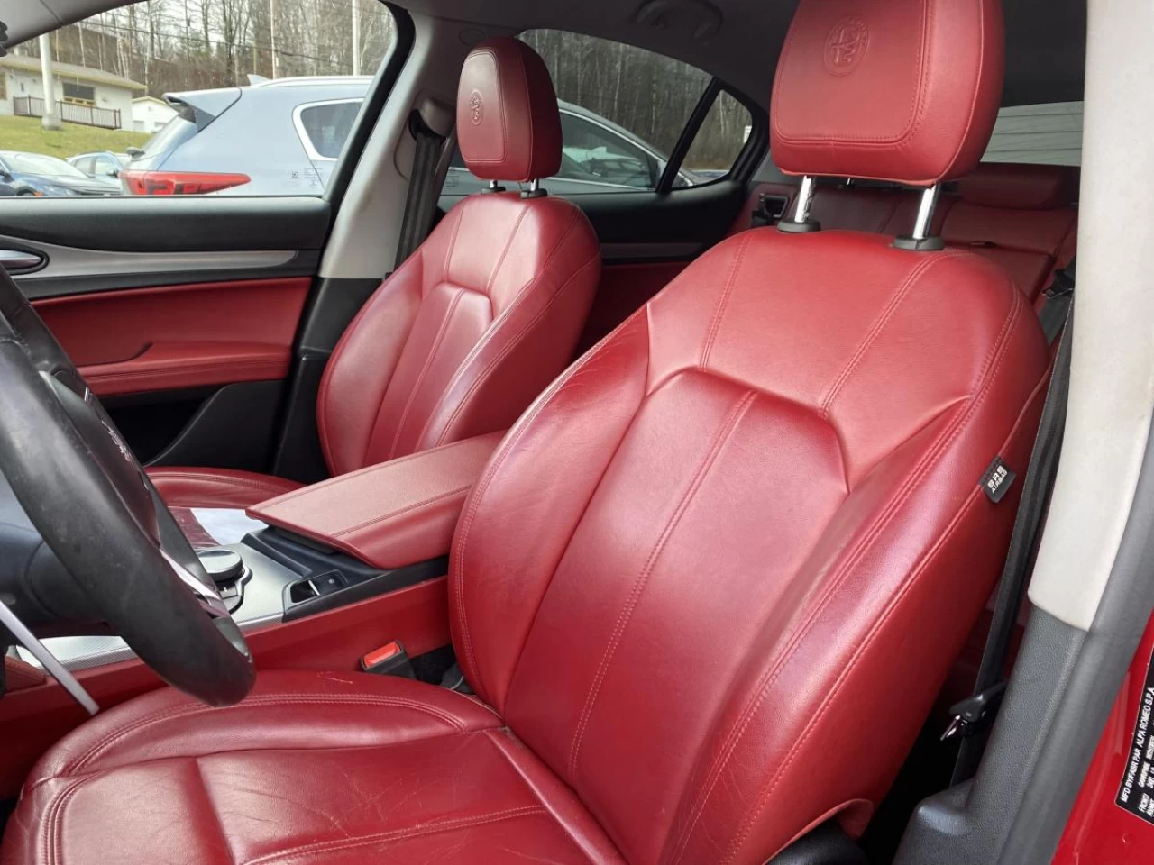 2018 Alfa Romeo Stelvio Sport AWD Image principale