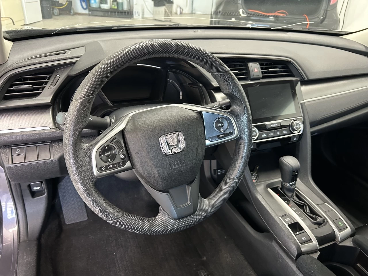 2017 Honda Civic Berline LX Image principale