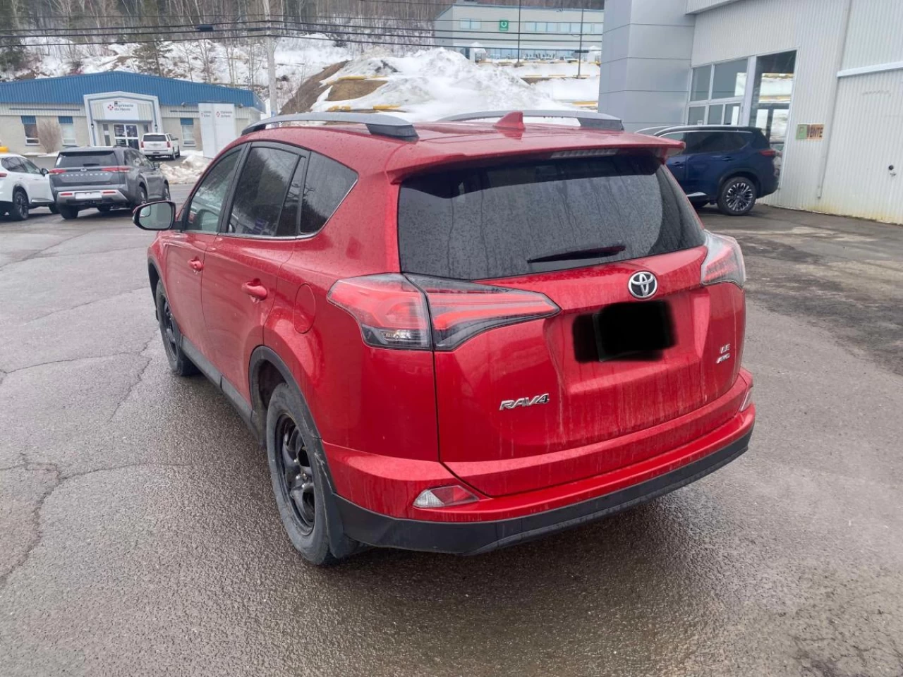 2017 Toyota RAV4 AWD 4dr LE Main Image