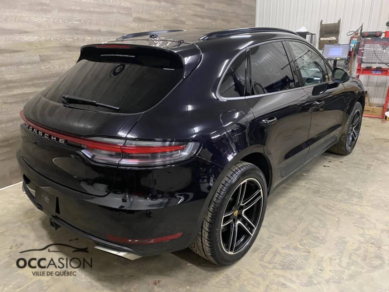2021 Porsche Macan AWD Image principale