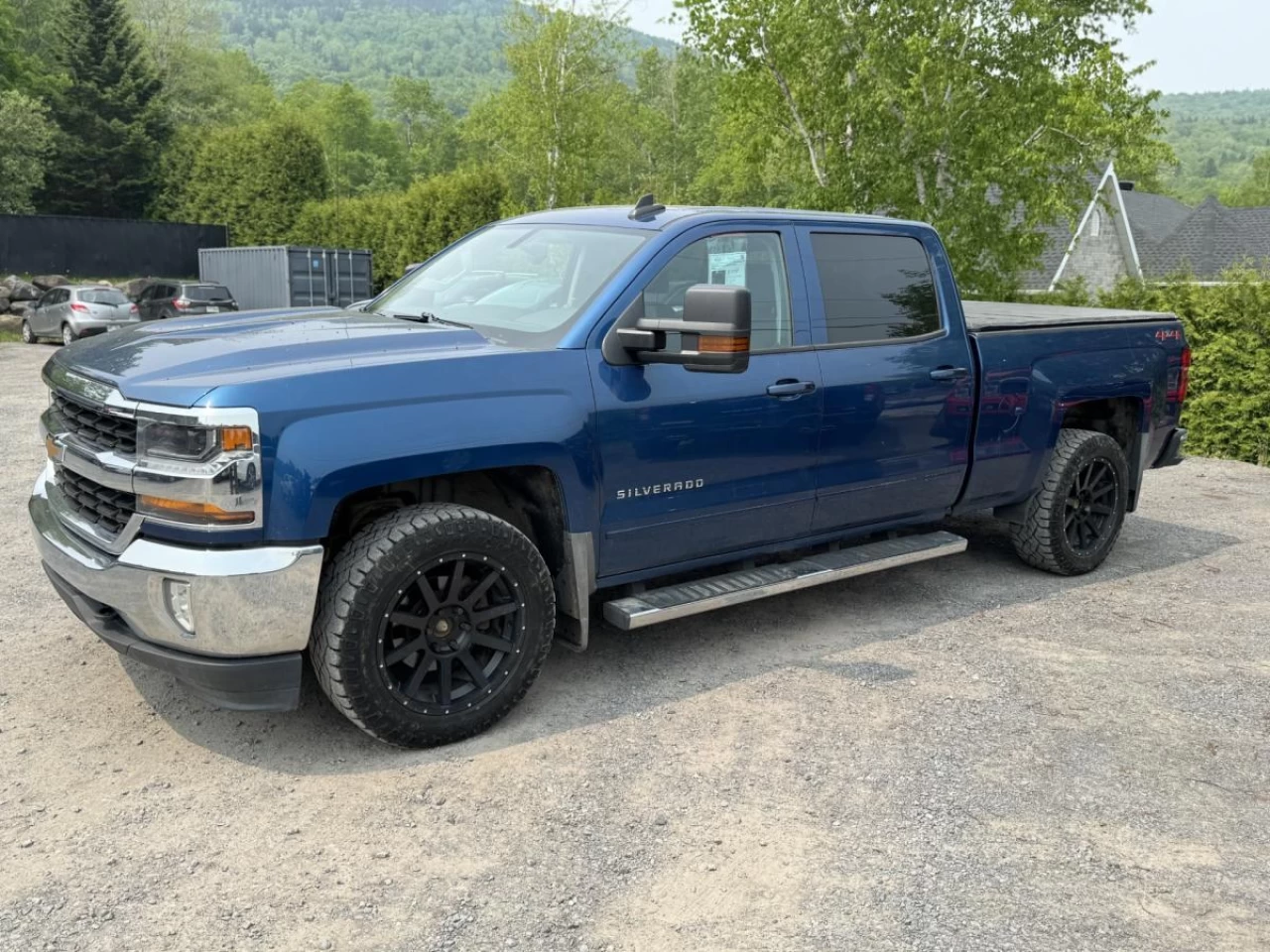 2018 Chevrolet Silverado 1500 Crew Cab Short Box 4-Wheel Drive LT w/1LT Image principale