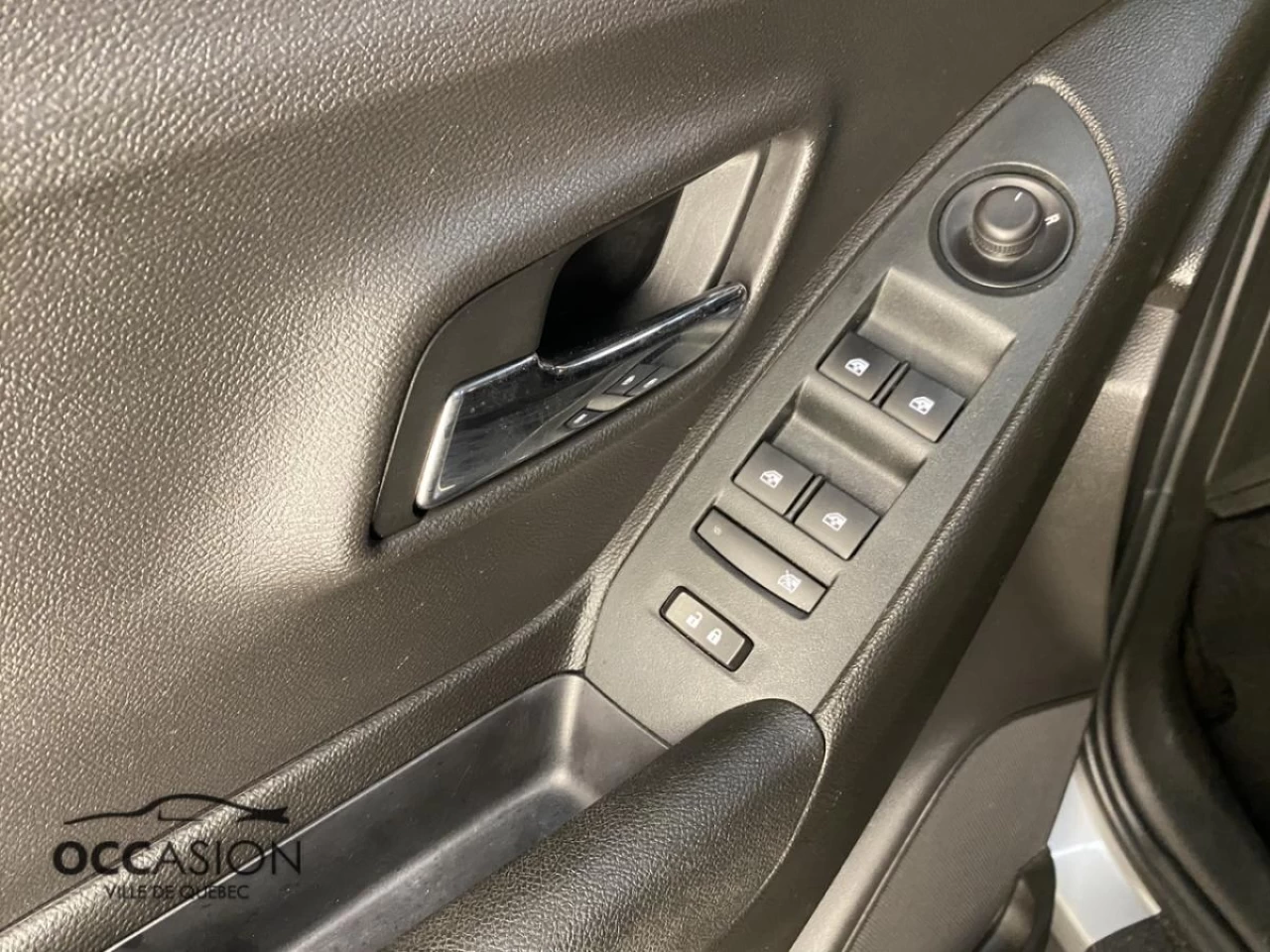 2018 Chevrolet Trax AWD 4dr LT Image principale