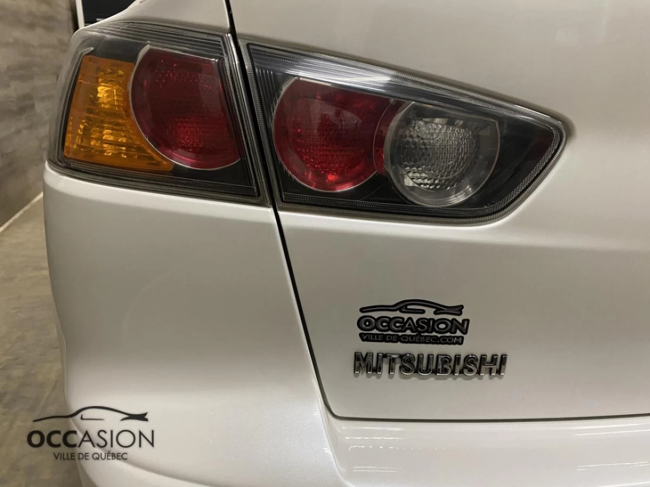 2016 Mitsubishi Lancer CVT SE LTD FWD Image principale