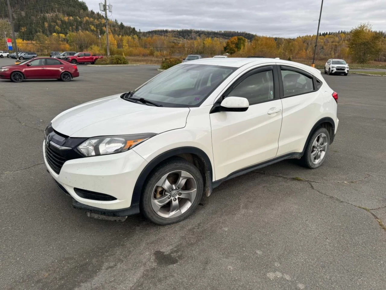 2017 Honda HR-V 4WD LX CVT Main Image
