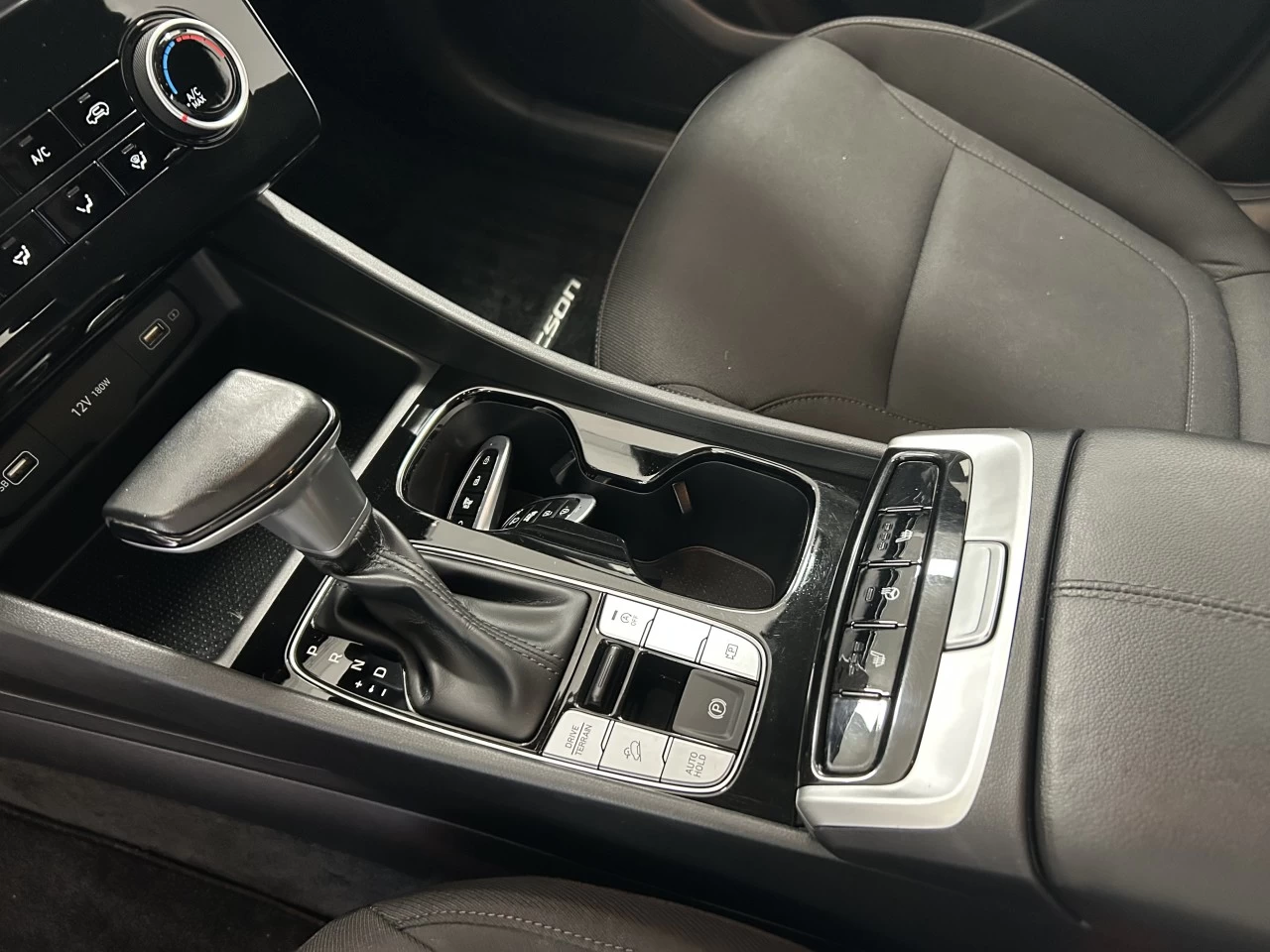 2022 Hyundai Tucson Preferred Main Image