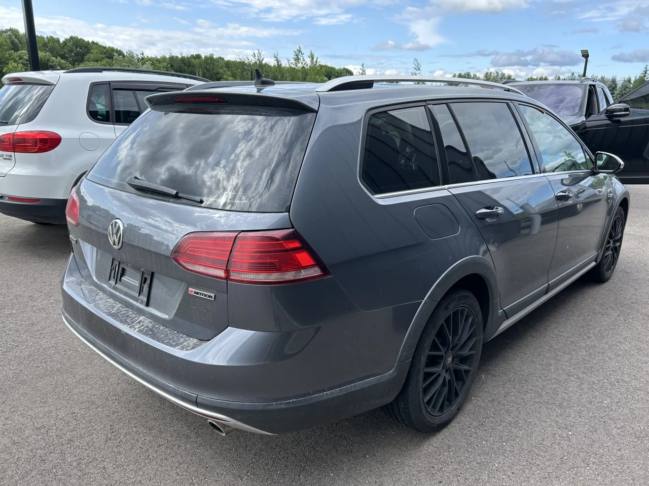 2019 Volkswagen Golf Alltrack Highline Main Image