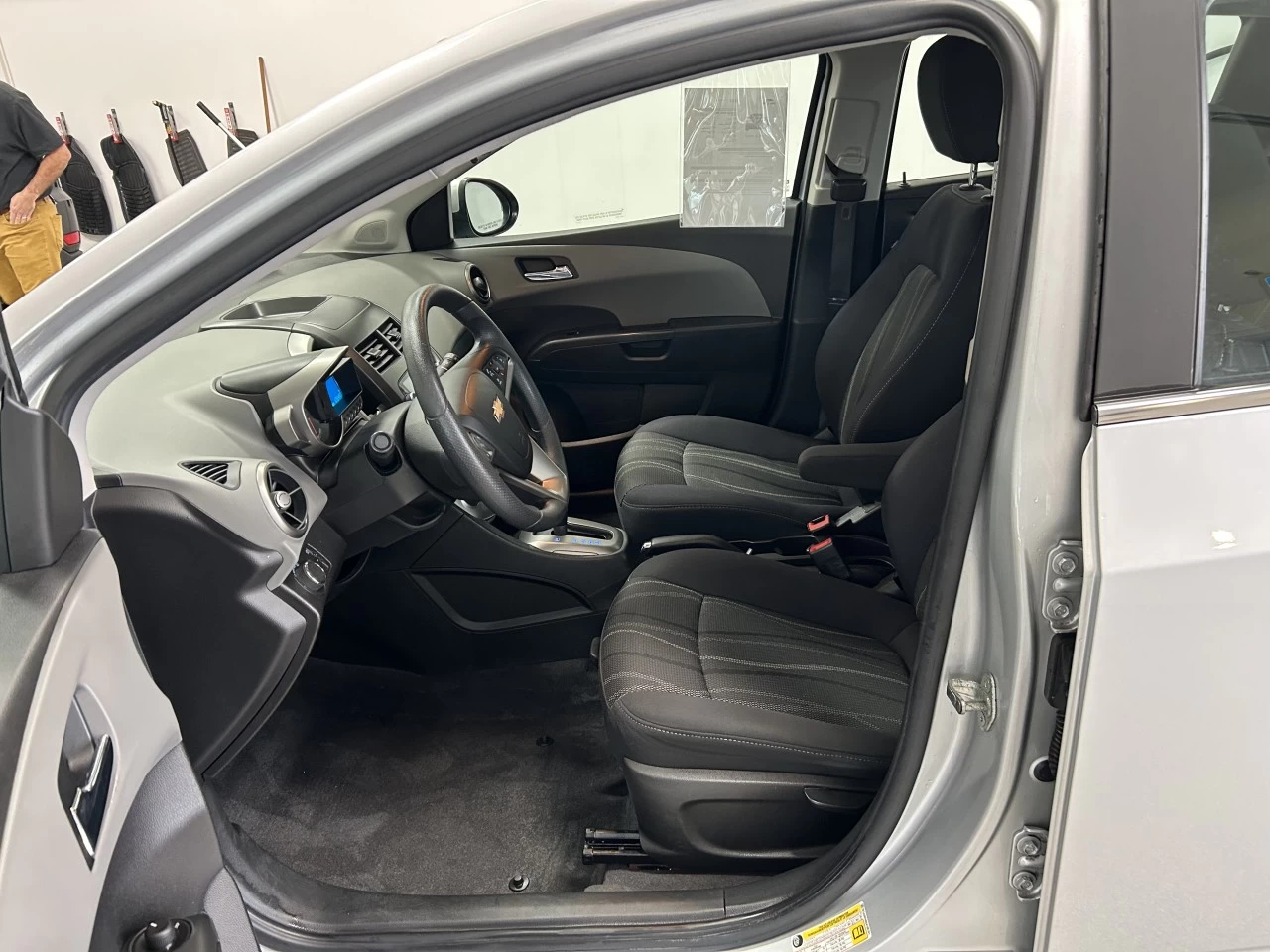 2013 Chevrolet Sonic LT Image principale