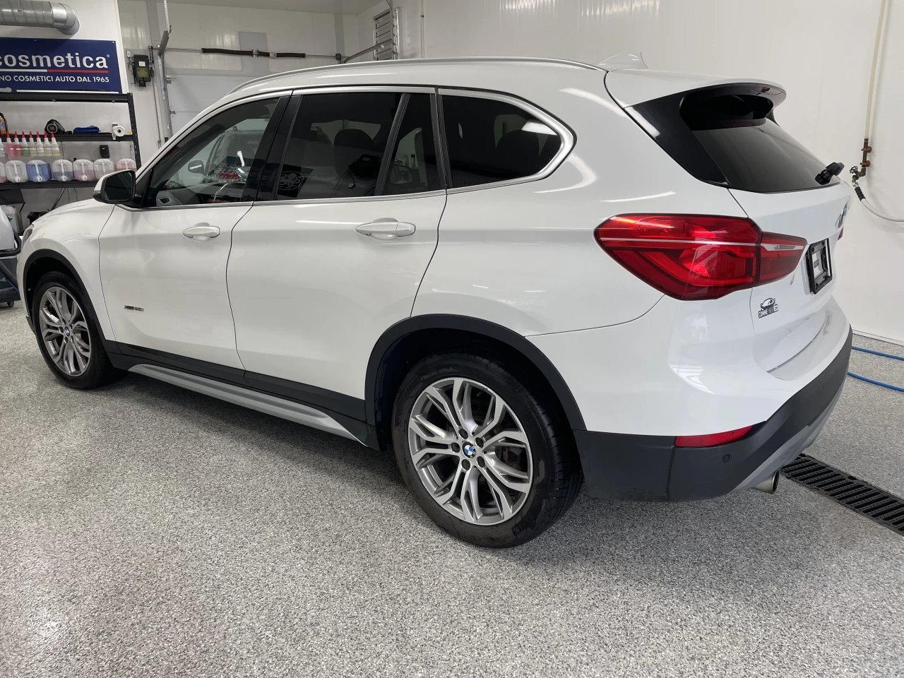 2016 BMW X1 xDrive28i Main Image