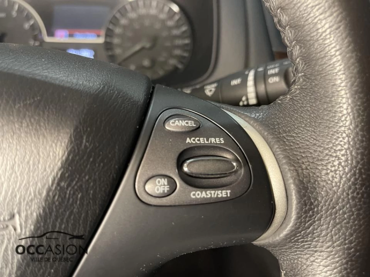 2014 Nissan Pathfinder 4WD 4dr SL Image principale