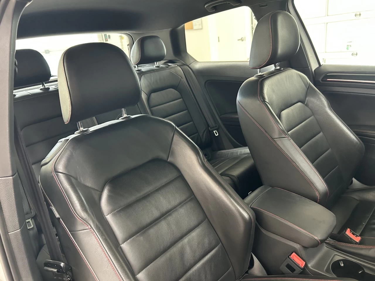 2016 Volkswagen Golf GTI Performance Main Image