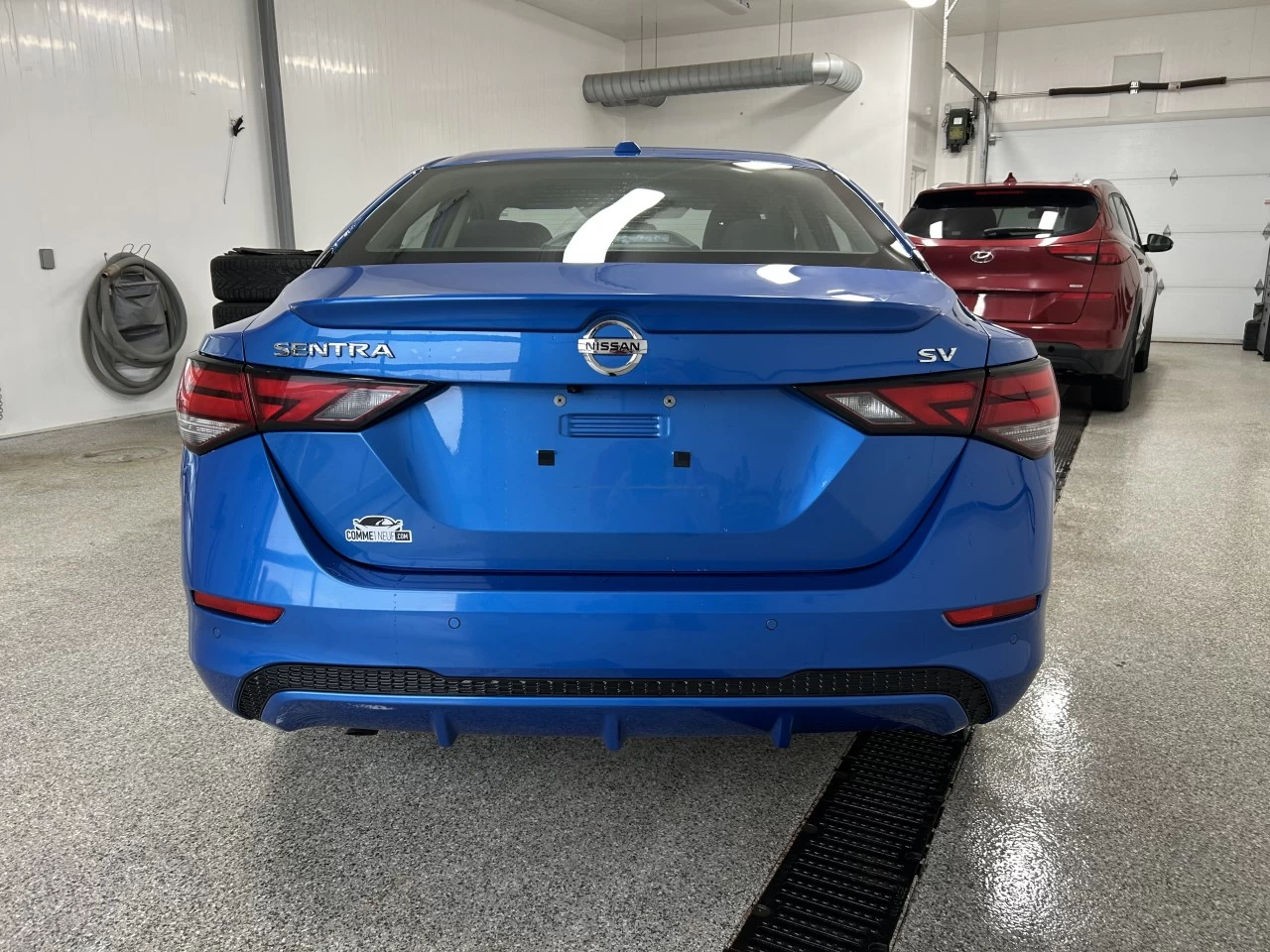 2023 Nissan Sentra SV Main Image