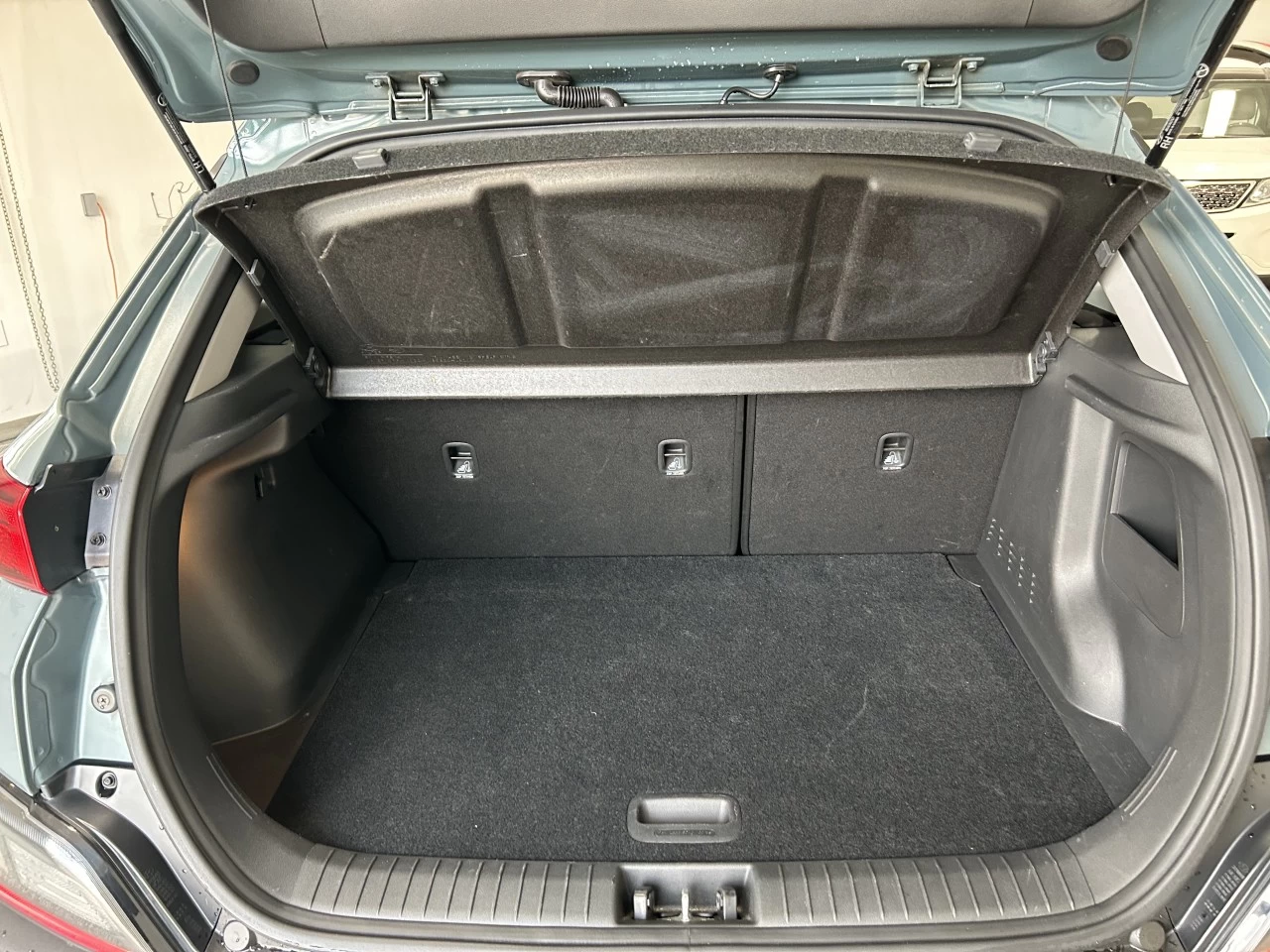 2022 Hyundai Kona Preferred Main Image