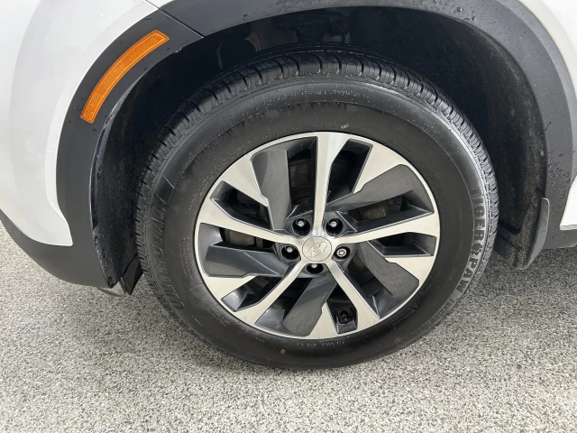 Hyundai Palisade Essential 2021