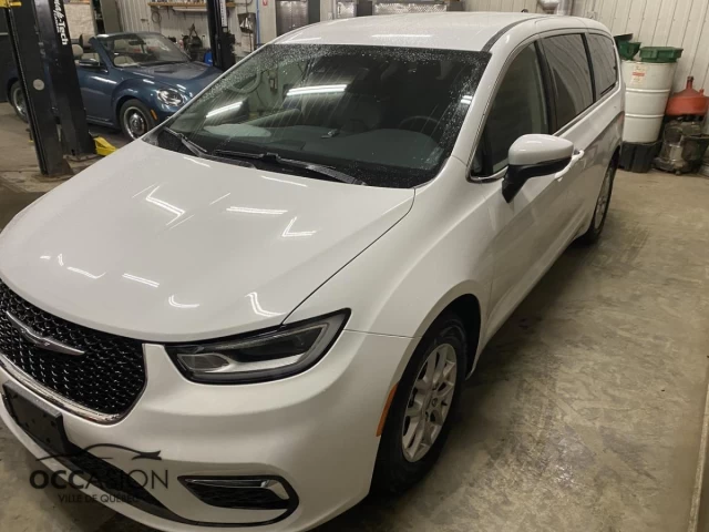 Chrysler Pacifica Touring L FWD 2023