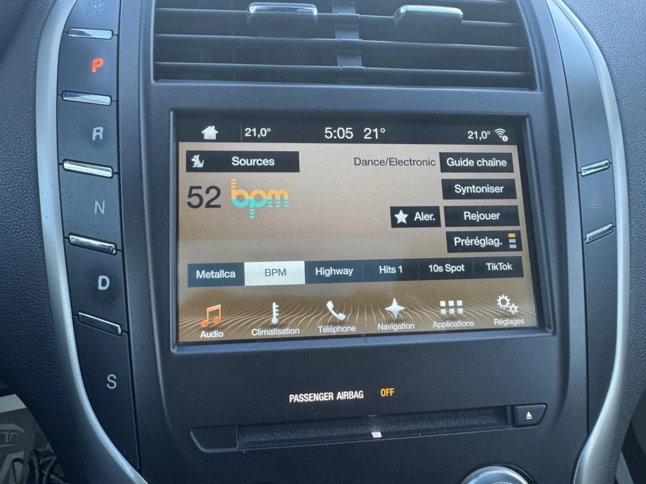 2016 Lincoln MKC AWD 4dr Select Main Image