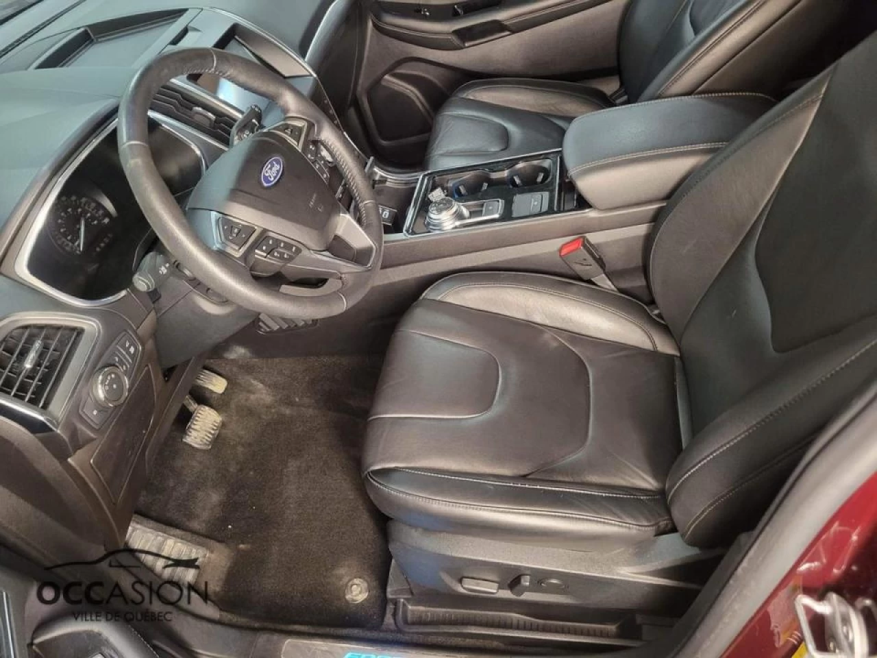 2020 Ford Edge Titanium AWD Image principale