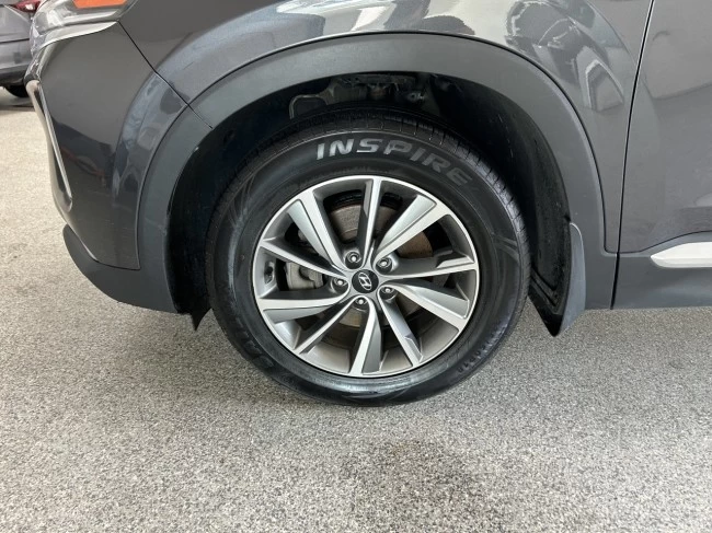 Hyundai Santa Fe - 2020