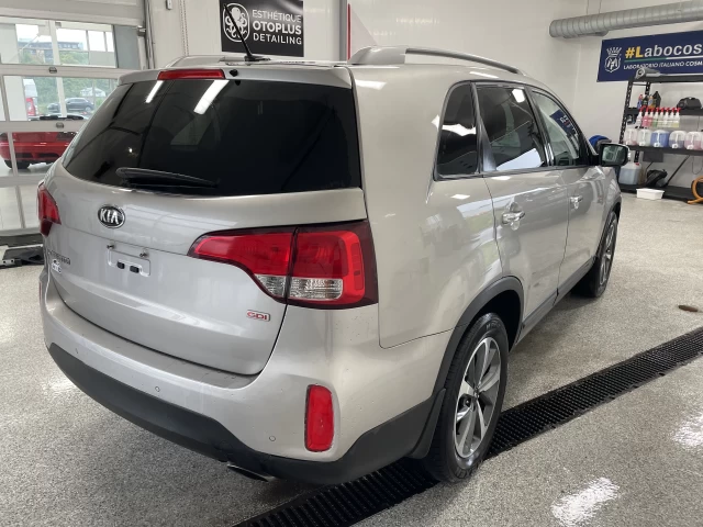 Kia Sorento LX 2015