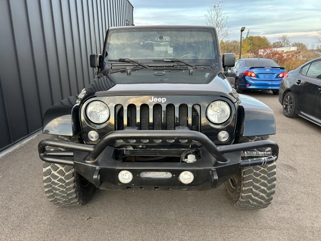 Jeep Wrangler Sahara 2015