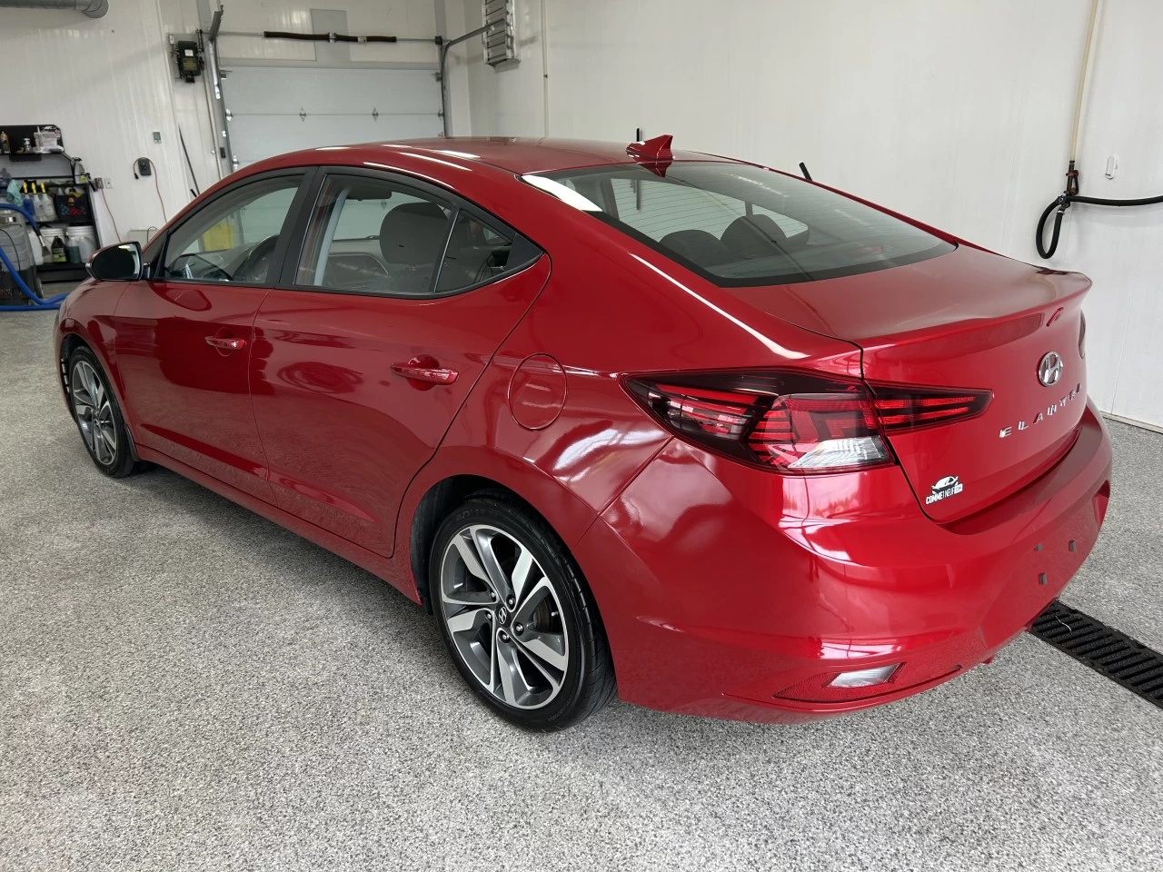 2019 Hyundai Elantra Preferred Main Image
