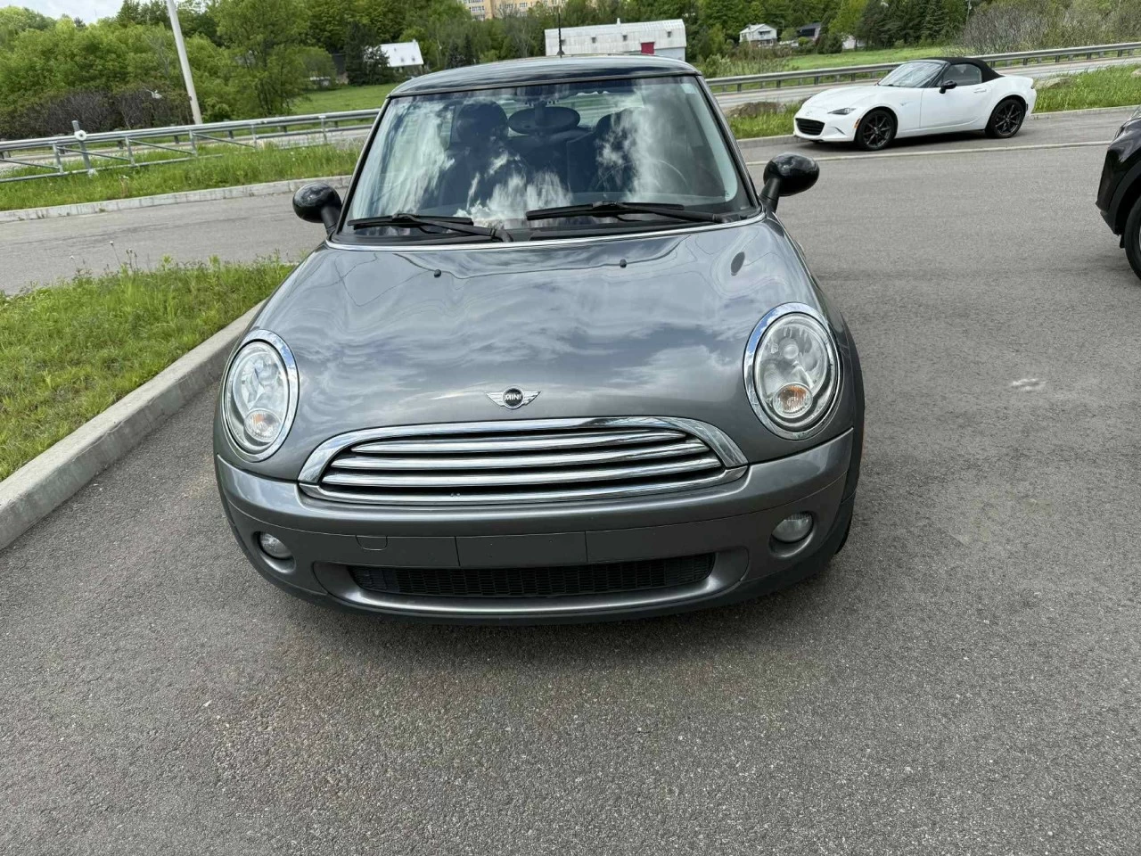2010 Mini Cooper 2dr Cpe Image principale