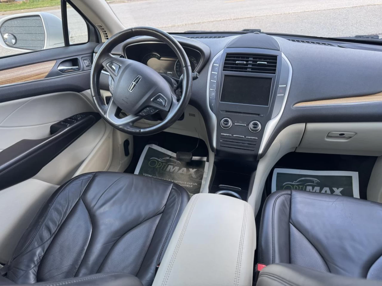 2016 Lincoln MKC AWD 4dr Select Main Image