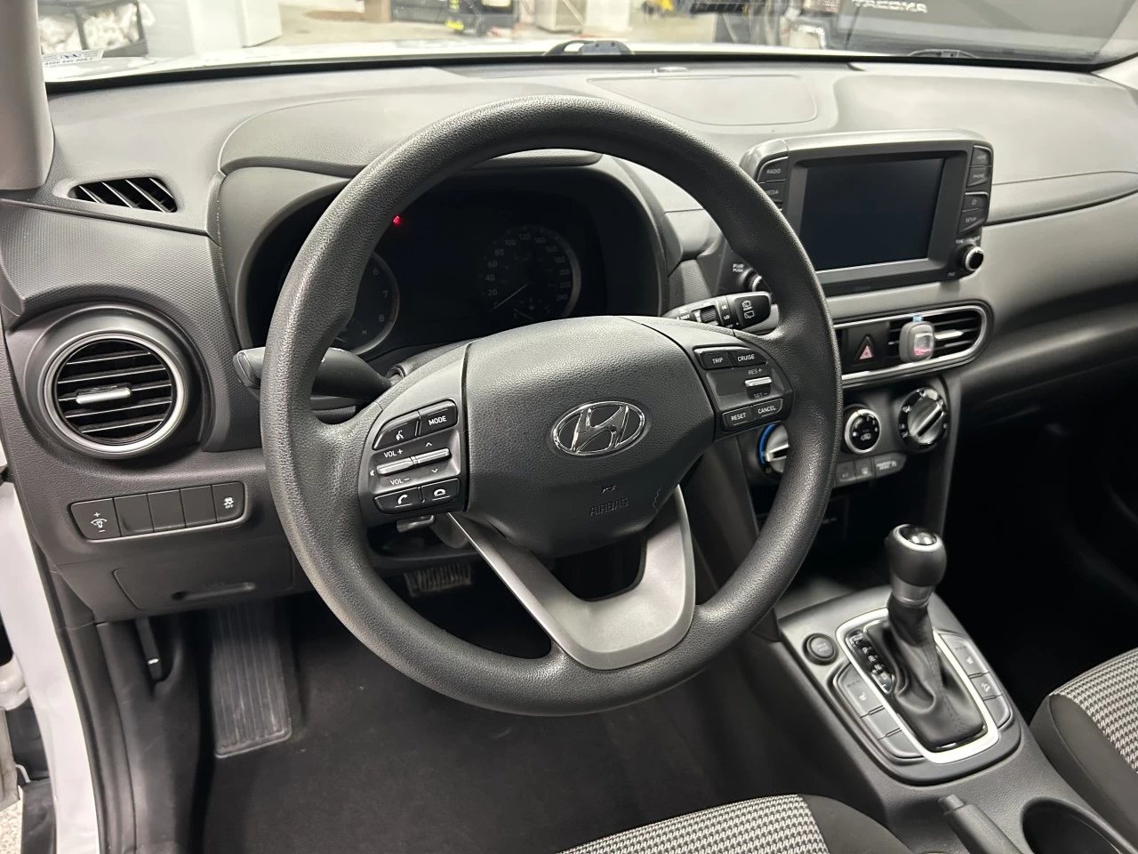 2019 Hyundai Kona Essential Main Image