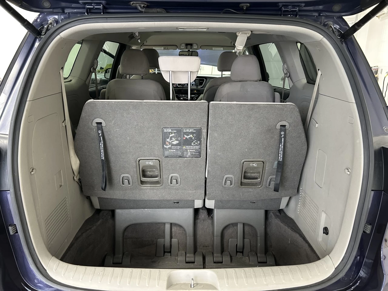 2020 Kia Sedona LX+ Main Image