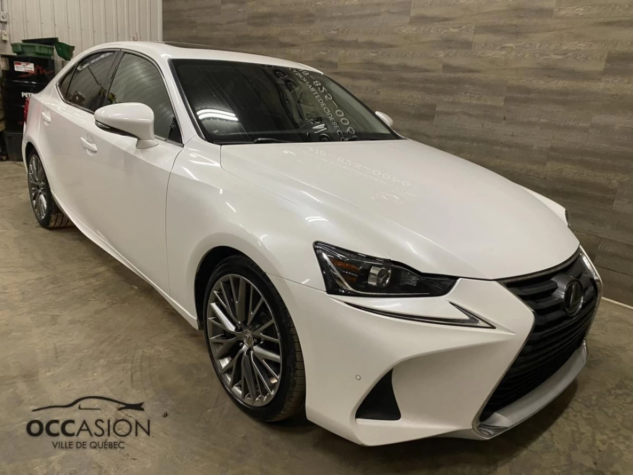 2019 Lexus IS 300 AWD Image principale