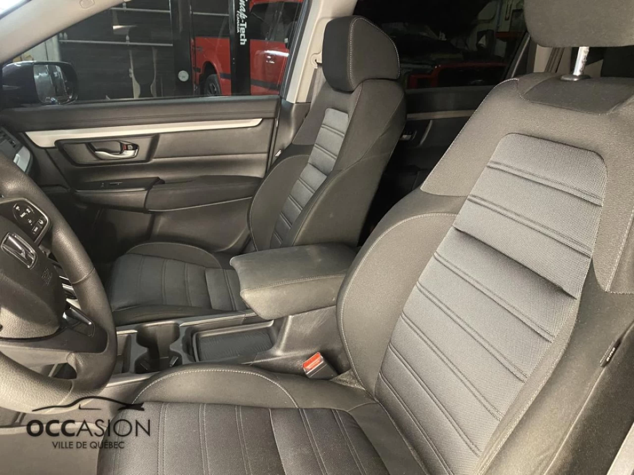 2017 Honda CR-V 4WD LX Main Image