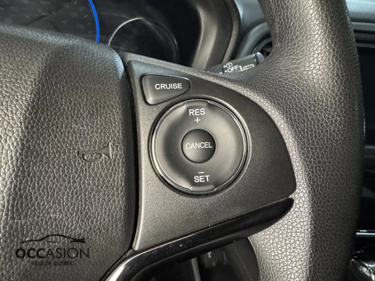 2017 Honda HR-V 4WD LX CVT Main Image