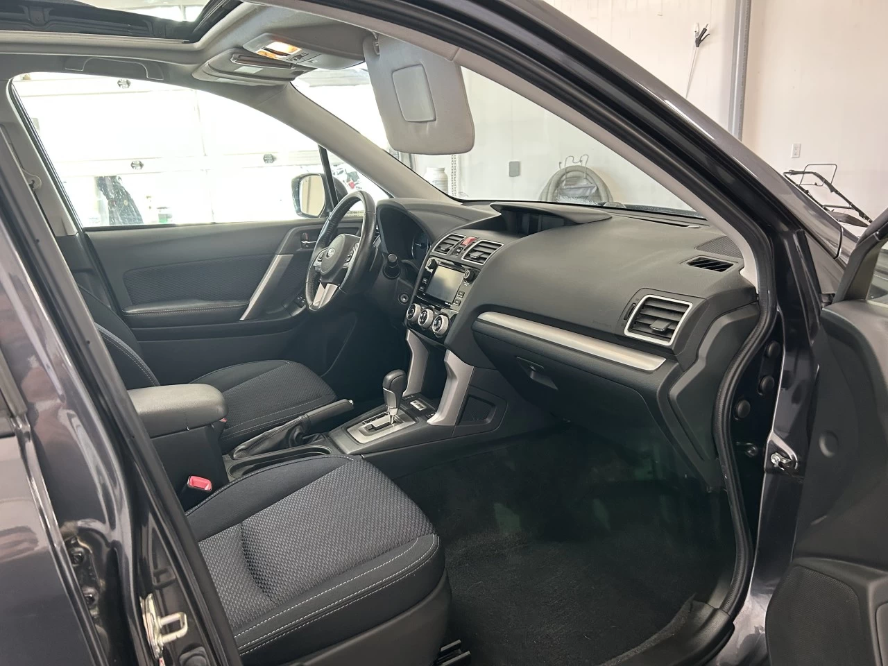 2018 Subaru Forester Touring Main Image