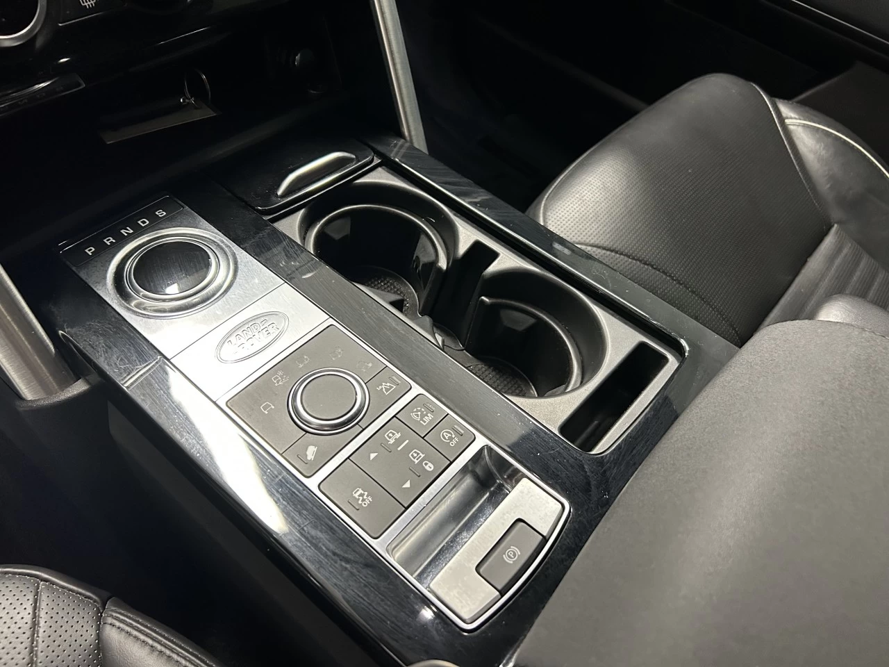 2017 Land Rover Discovery Td6 HSE Image principale