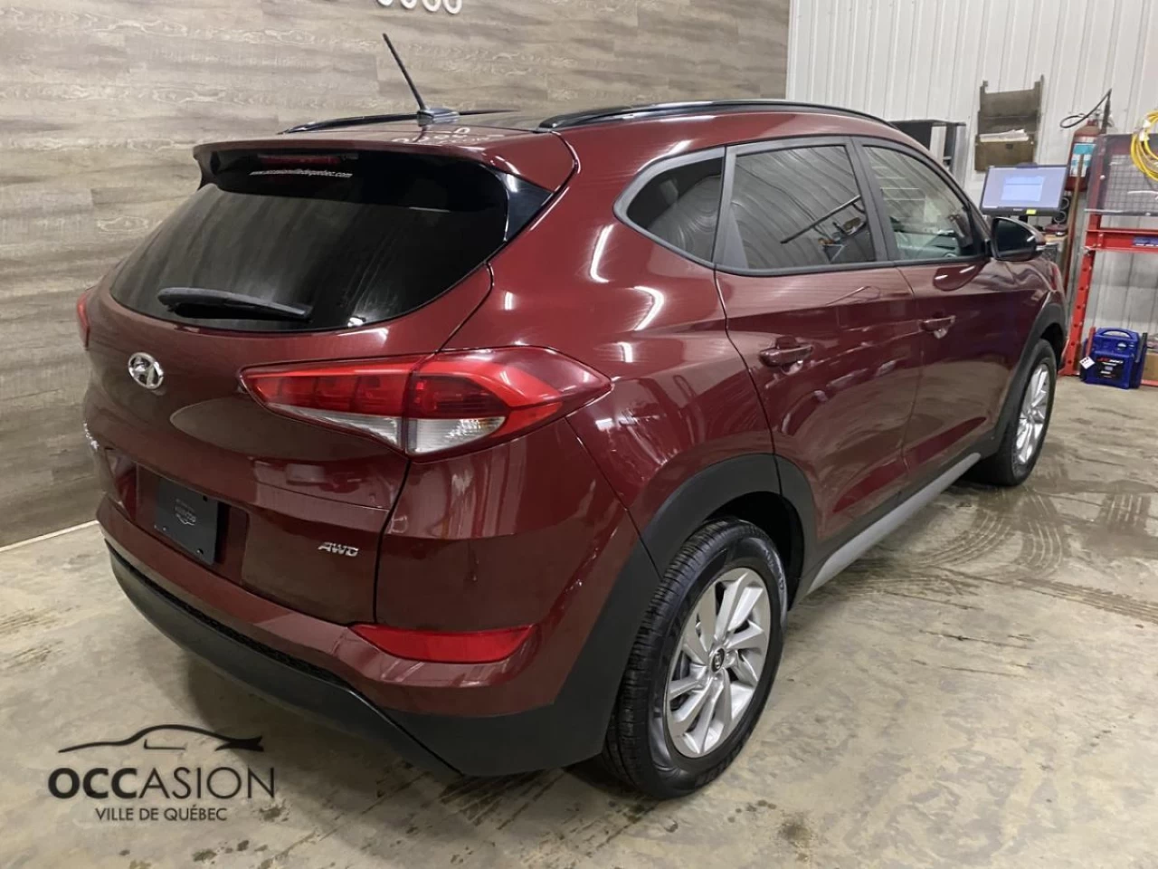 2017 Hyundai Tucson AWD 4dr 2.0L SE Main Image
