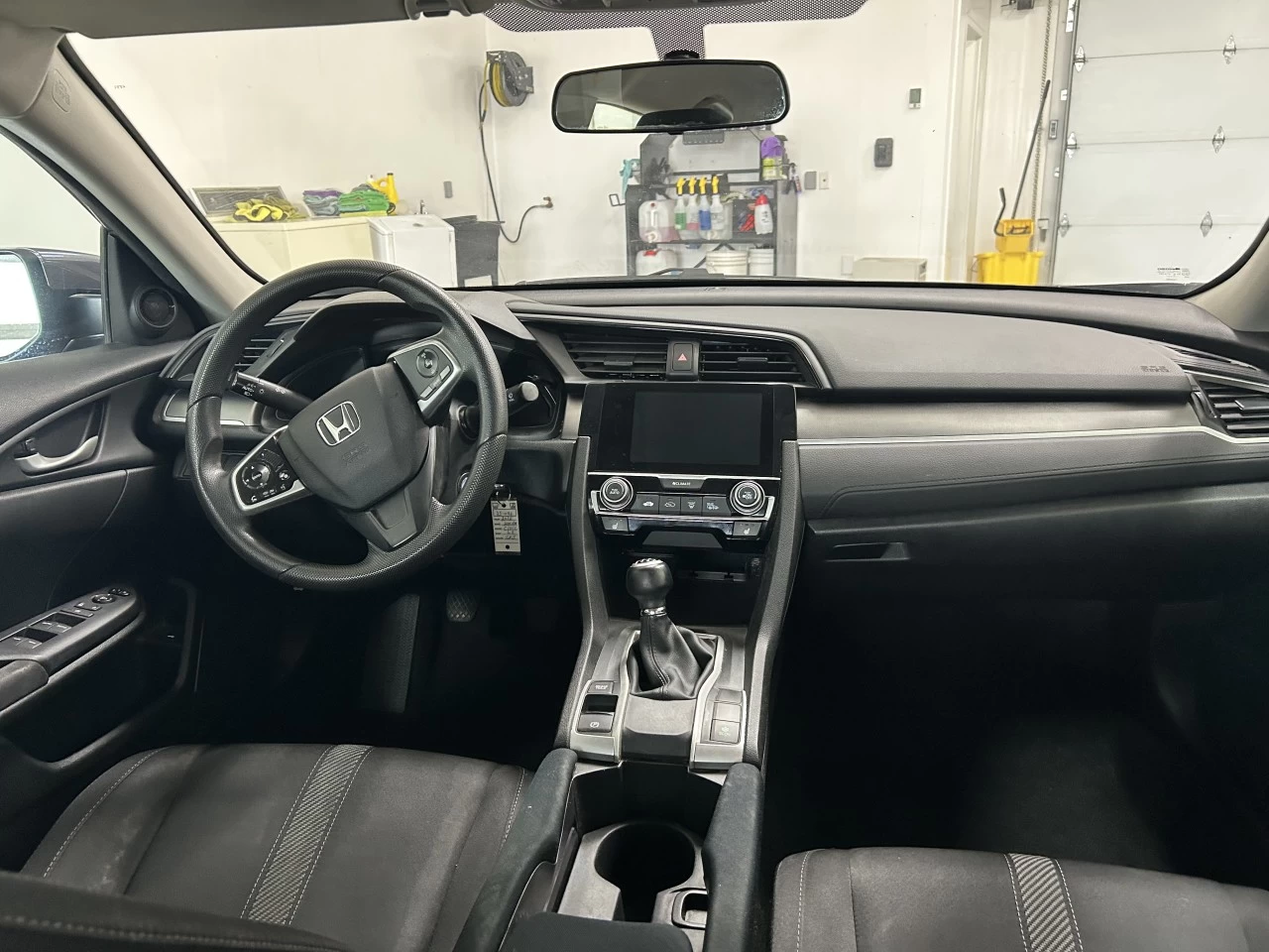 2016 Honda Civic Berline LX Image principale